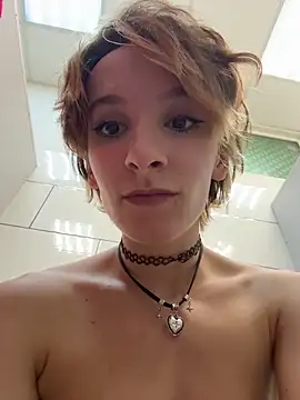 Liya__Love: απευθείας συνομιλία ΧΧΧ