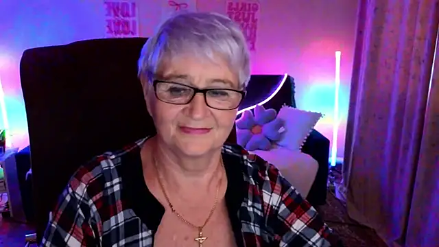 Czat XXX na żywo – Sandra_Snowflake