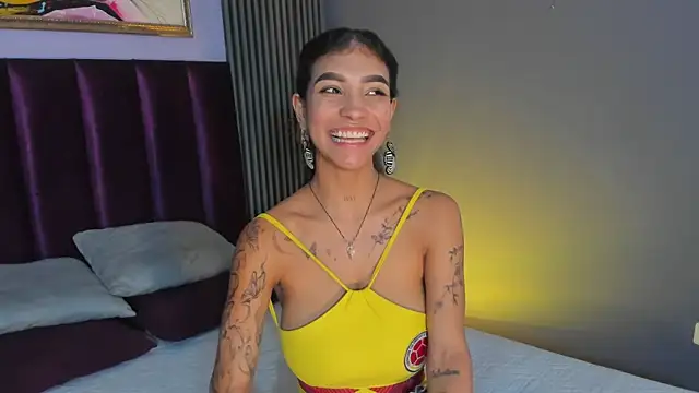 LauraAristizabal – Live XXX-chat