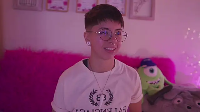 tommy_blue 现场XXX聊天