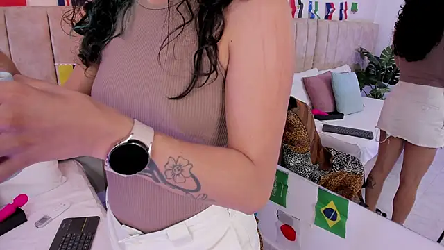 DinahCarterのライブXXXチャット