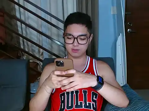 JayKarLo 即時 XXX 聊天