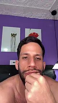 XXX chat uživo modela Karim_mansur