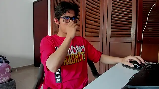 SrIncognito666 – webcam-show