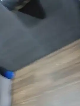 HotC1991 Show in webcam