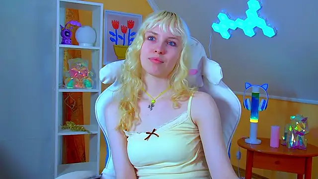 HannahHollis Adlı Modelin Canlı XXX Sohbeti