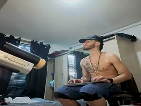 dirtycerdo's Live XXX Chat