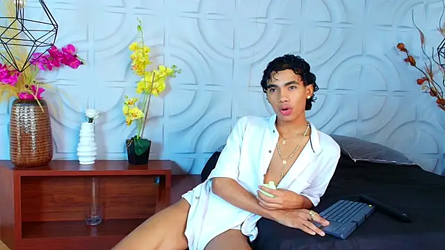 AlanCutee Live XXX-Chat