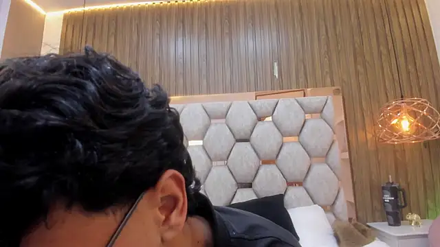 adams_bobby Obrolan Langsung XXX