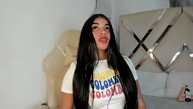honeyhtx's Live XXX Chat