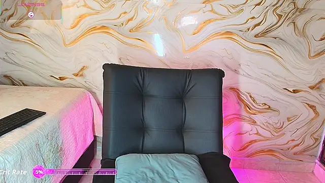 EbonyHansNight's Live XXX Chat