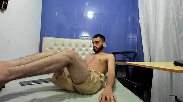 BrunoCarzon live XXX chat