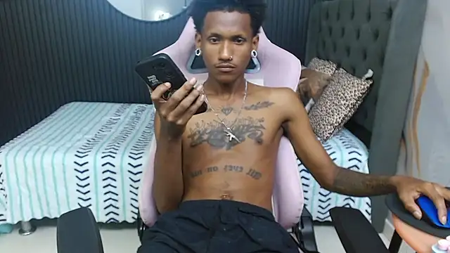 ManSant's Live XXX Chat
