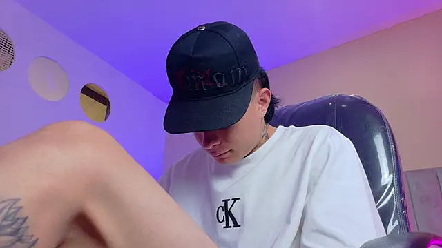 Nascary_Fox Chat XXX live