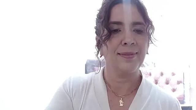XXX chat uživo modela Victoria_meester