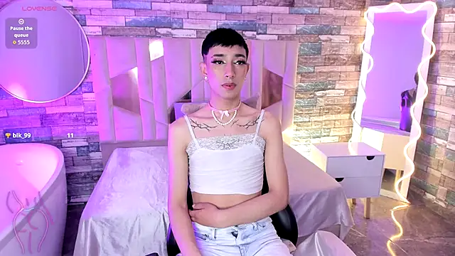 CYRUS_TAY Chat XXX in diretta