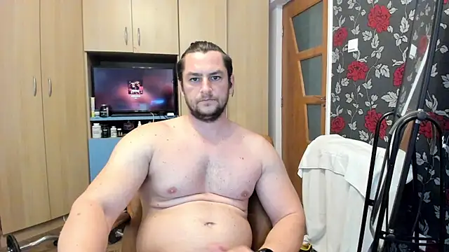 MichaelRagnar_ Live XXX-Chat