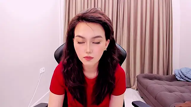 suakime's Live XXX Chat