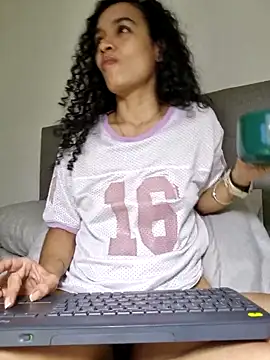 Chat XXX en directo de VelvetCurls
