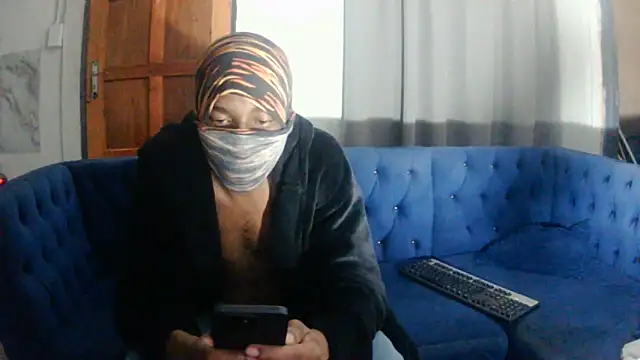 thirdlegZA Chat XXX in diretta