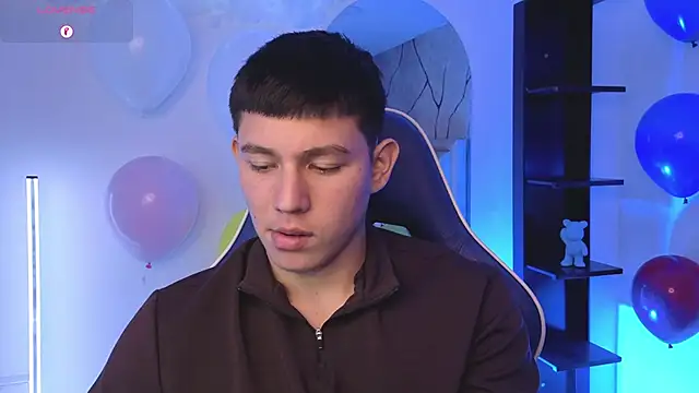 JamesCr_: απευθείας συνομιλία ΧΧΧ