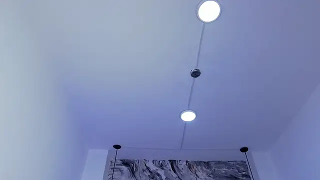 Chat +18 de kitty_collins_ ao vivo