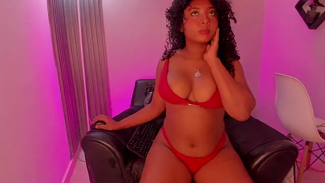 marxi_doll7 Adlı Modelin Canlı XXX Sohbeti