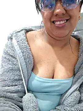 ZaidaWet's Live XXX Chat