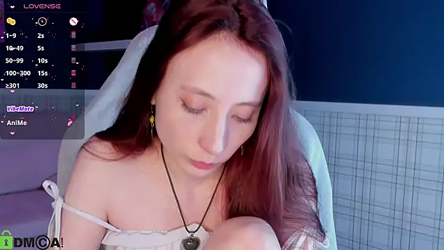Lea_much Chat XXX in diretta