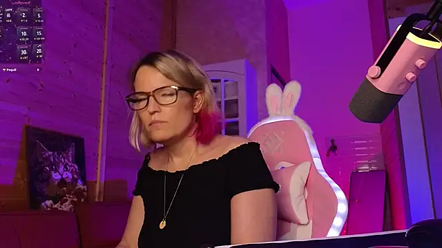Czat XXX na żywo – Lady_Shine