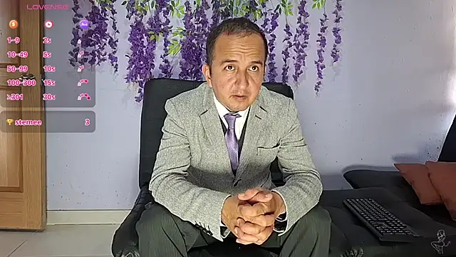 GreisyAndHazzan Live XXX-Chat
