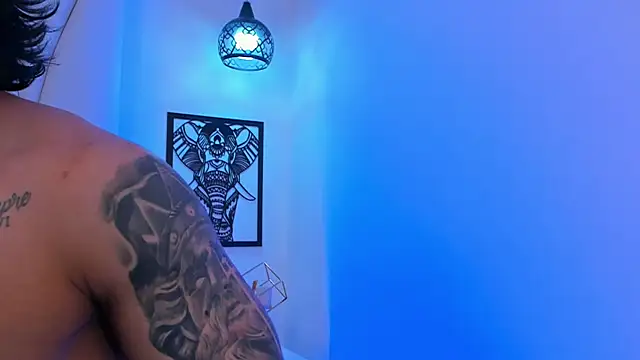 دردشة Justin_WhiteJS الجنسية المباشرة