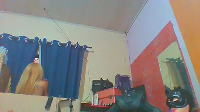 Thifanydotada Chat XXX in diretta
