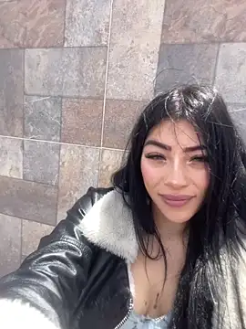 Chatroom XXX en direct de DAKOTA_SAKURA