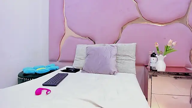 LaurendPink's Live XXX Chat