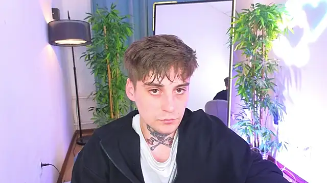 drillfi11 Chat XXX live