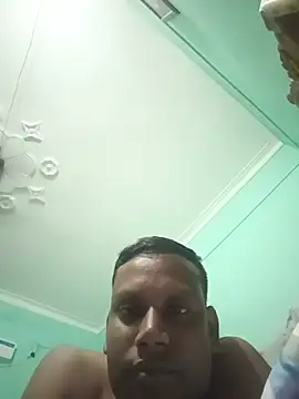 Pertunjukan Kamera Web pussysandwitchboy
