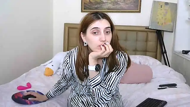 Iren Adlı Modelin Canlı XXX Sohbeti