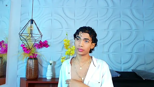 AlanCutee – Naživo XXX chat