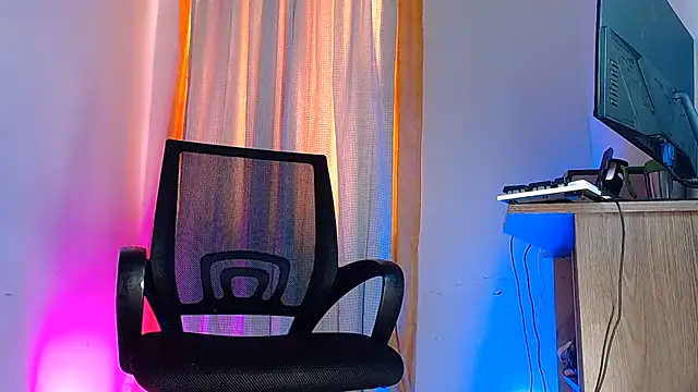 DanteSantoro live XXX chat