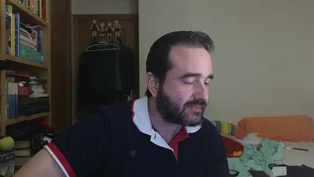 Chat XXX en directo de curiosillo83