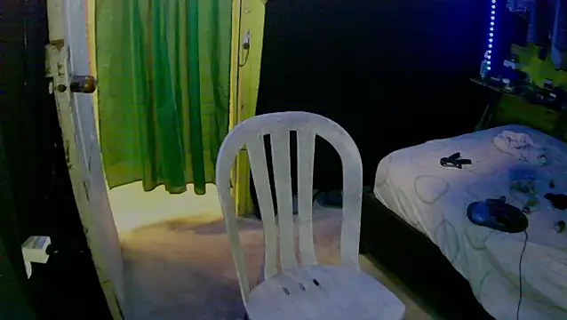 Ebebyjuan Chat XXX live