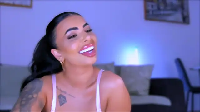 دردشة Moonamour الجنسية المباشرة
