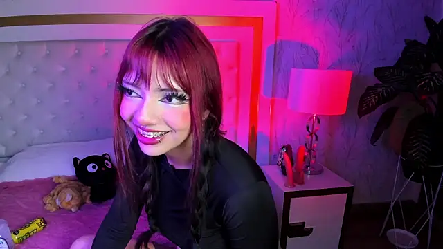 Effy_Kessler Live XXX Chat