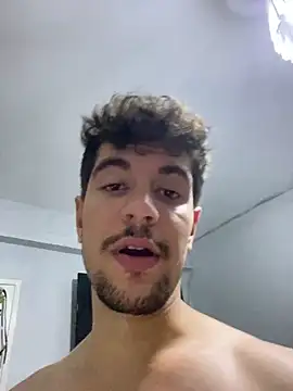 HornyMaster3169 Pertunjukan Webcam