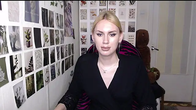 CapriScorpion live XXX chat