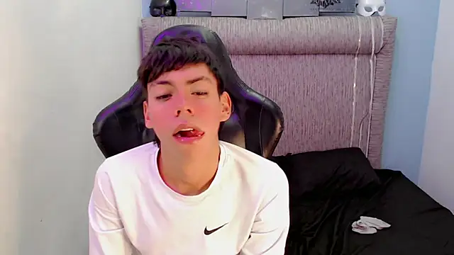 Chat XXX ao vivo de Liarr_