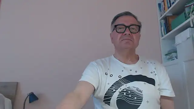 YOU6me Chat XXX live