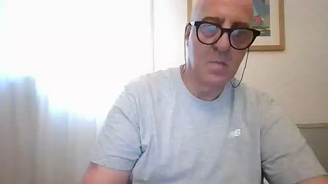 Chat XXX ao vivo de ANONIMO7735