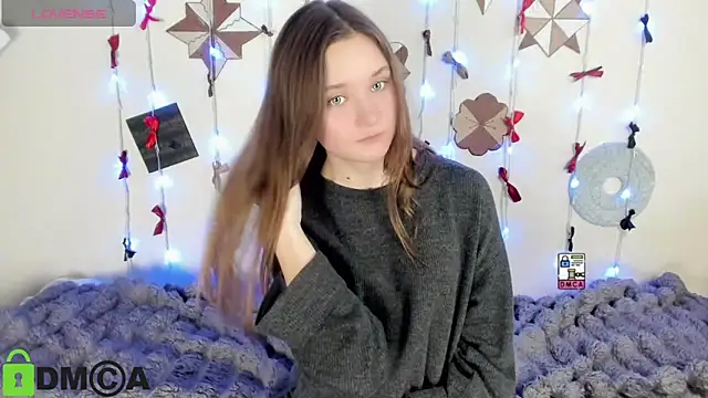 Elina_X Adlı Modelin Canlı XXX Sohbeti